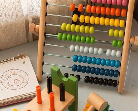 الوسائل التعليمية , مفهومها ـ فوائدها ـ أنواعها